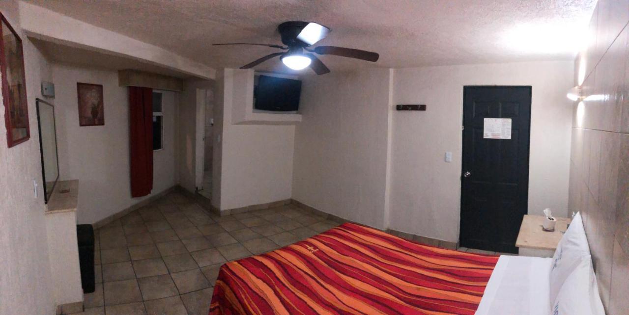 Hotel Vigo Guadalajara Eksteriør bilde